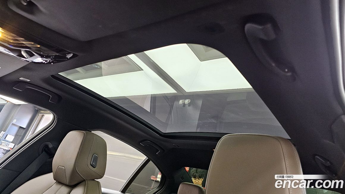 BMW 5-Series 2024