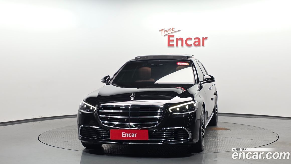 Mercedes-Benz S-Class 2021