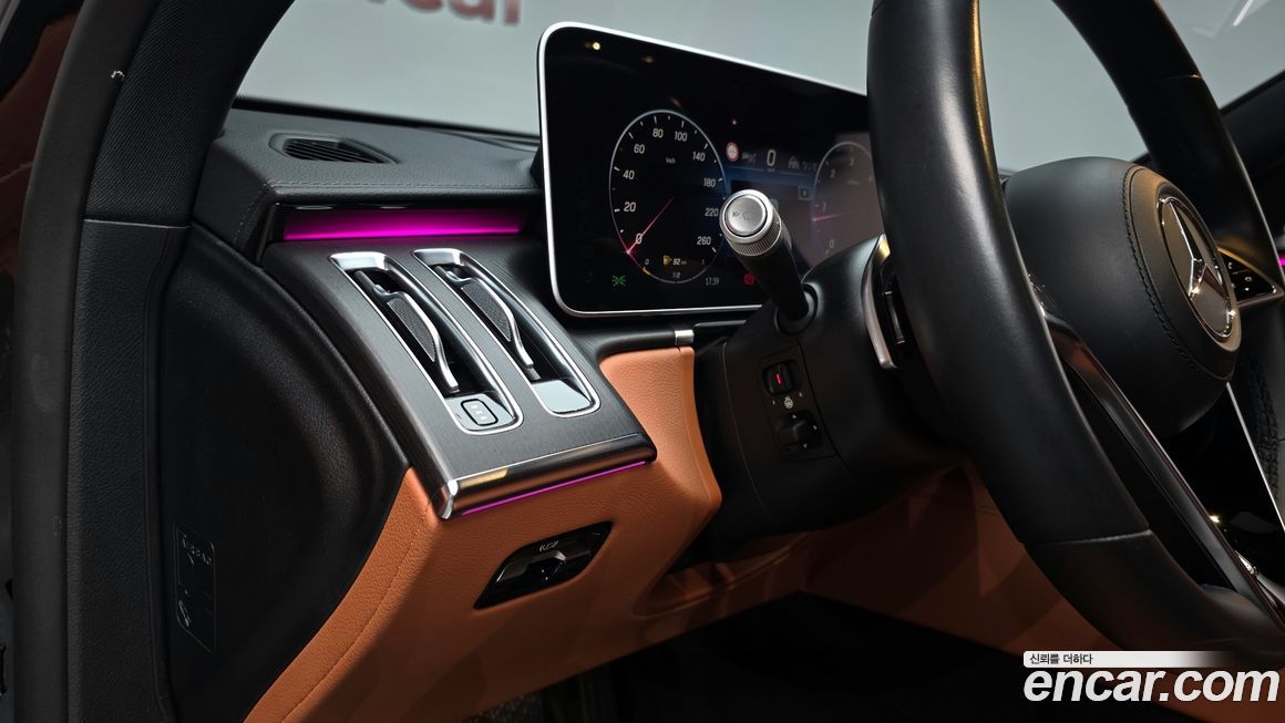 Mercedes-Benz S-Class 2021