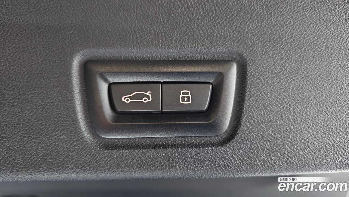 BMW i4 2023