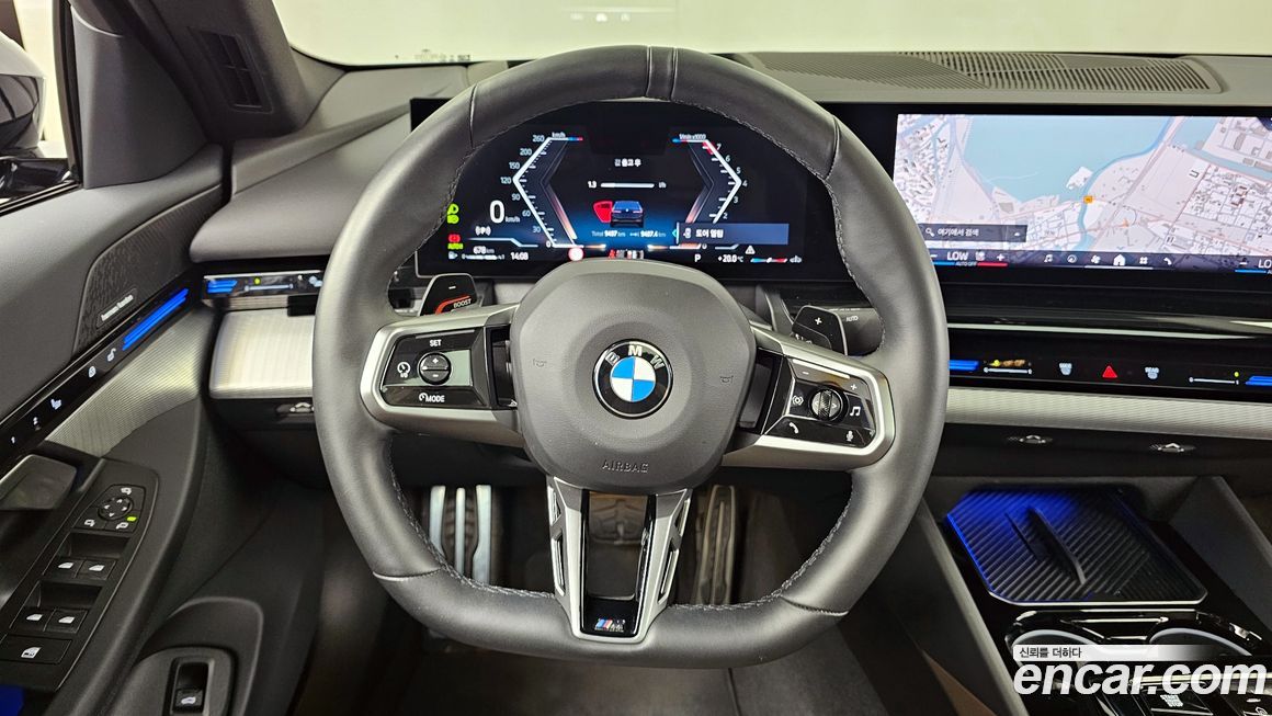 BMW 5-Series 2024