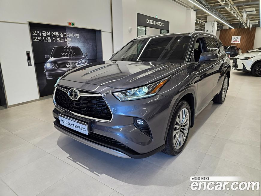 Toyota Highlander 2025