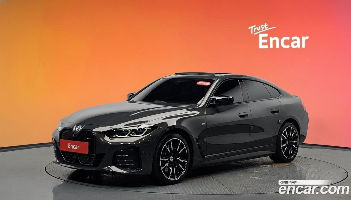 BMW i4 2023