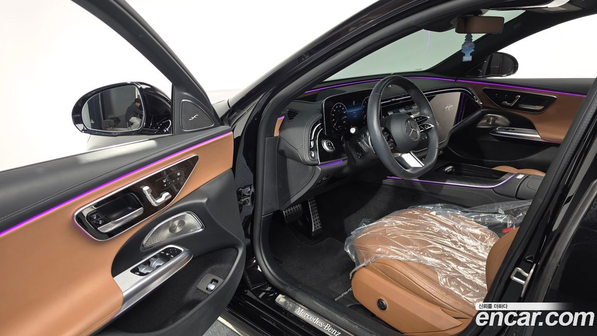 Mercedes-Benz E-Class 2024