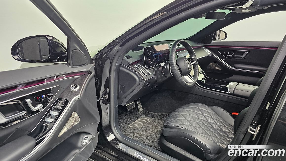 Mercedes-Benz S-Class 2023