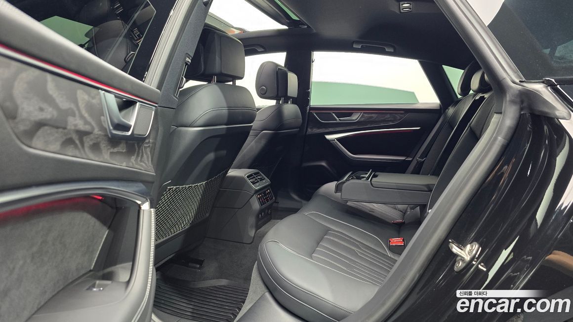 Audi A7 2025