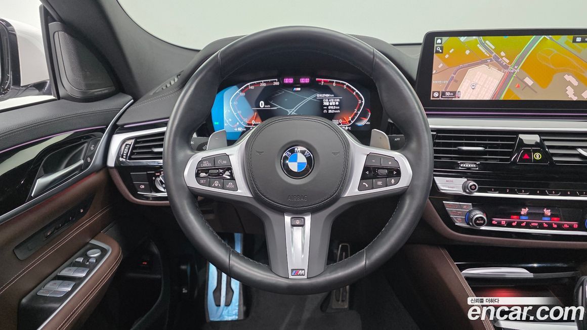 BMW Gran Turismo 2024