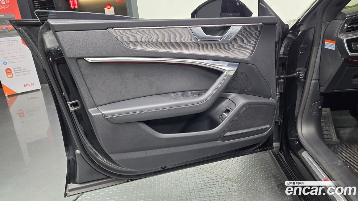 Audi A7 2025