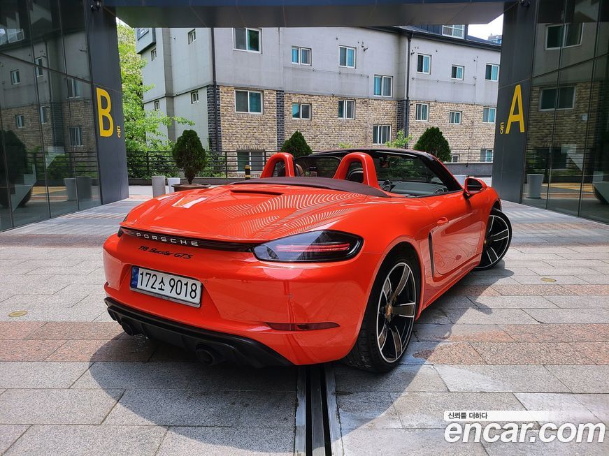 Porsche 718 2021