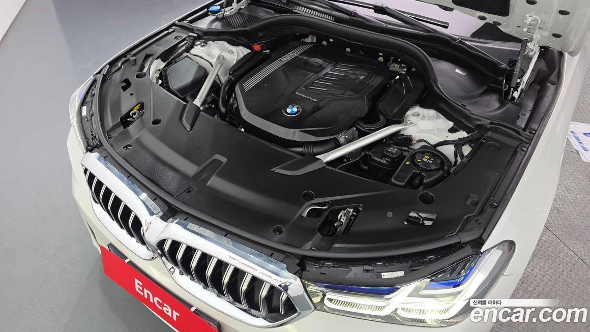 BMW Gran Turismo 2024