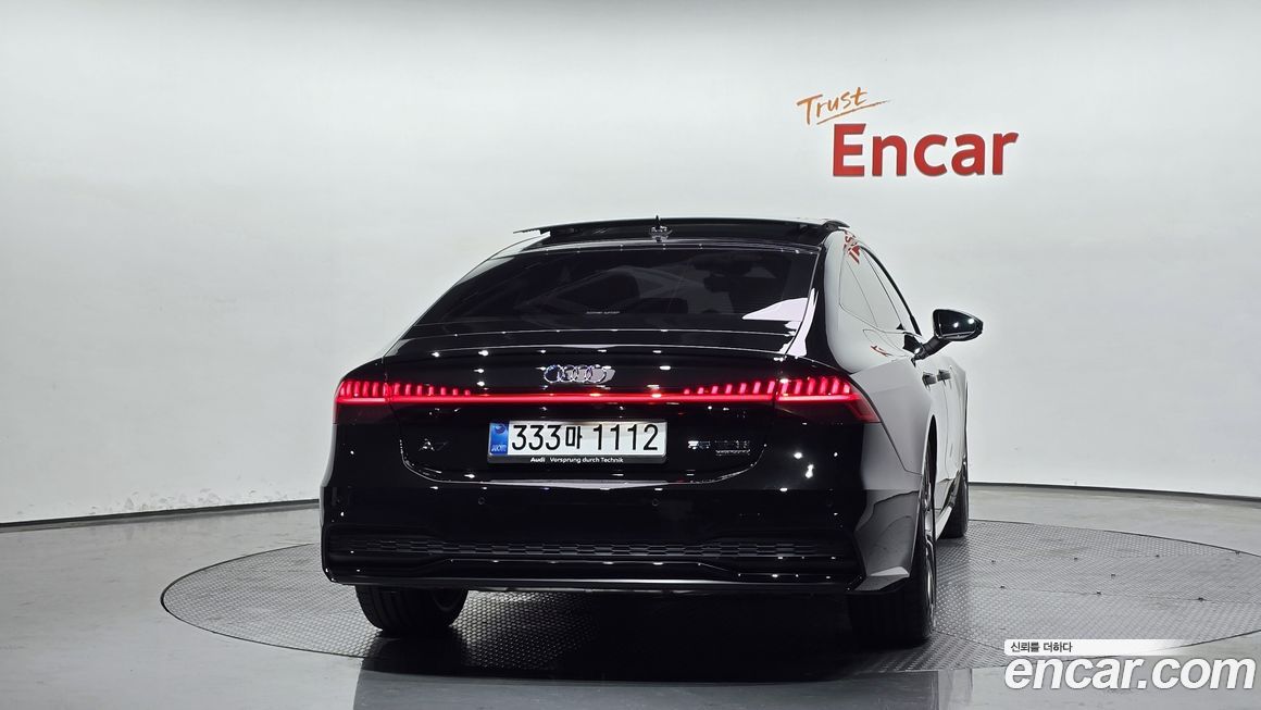 Audi A7 2025
