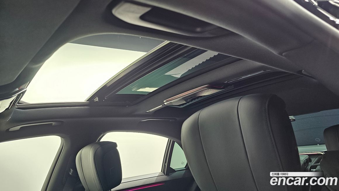 Mercedes-Benz S-Class 2023