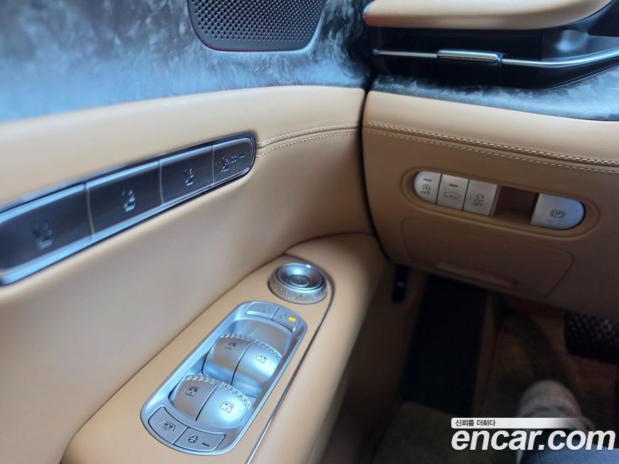 Genesis G90 2023