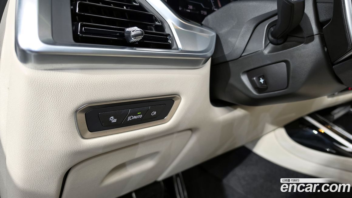 BMW X7 2024