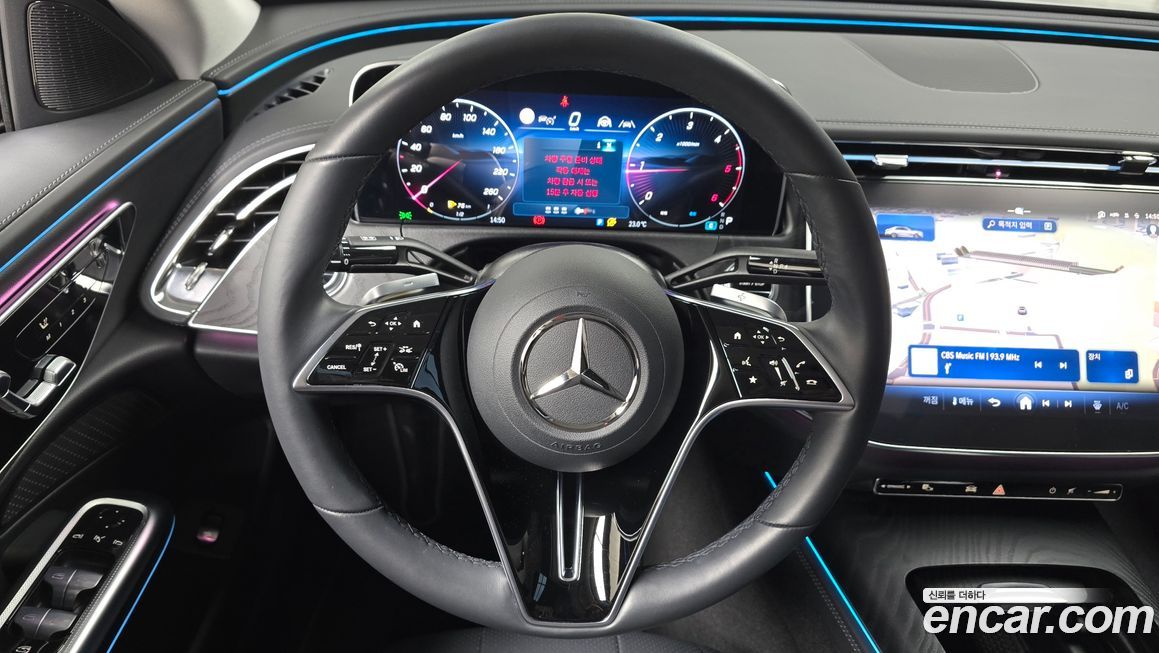 Mercedes-Benz E-Class 2024