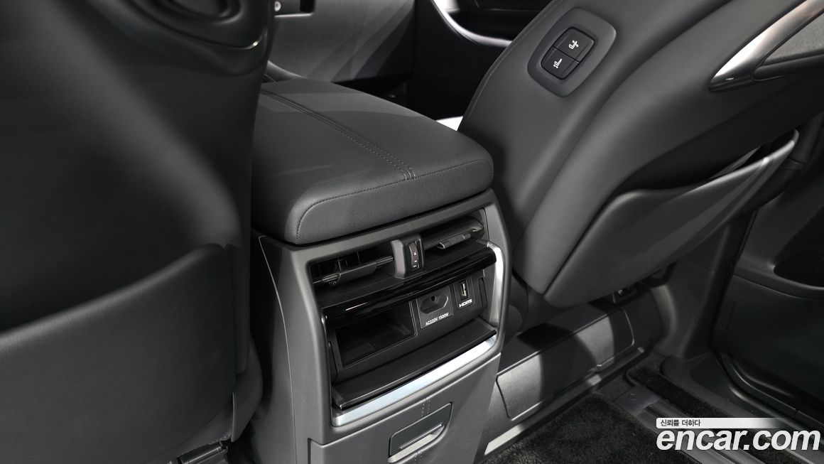 Toyota Alphard 2025