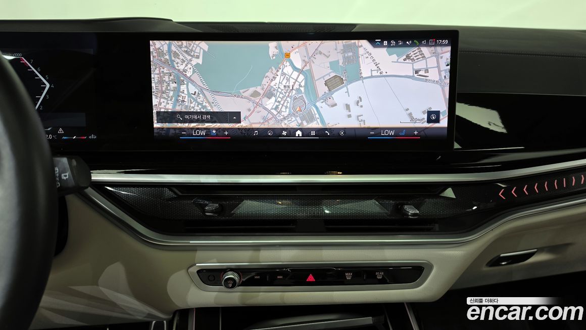 BMW X7 2024