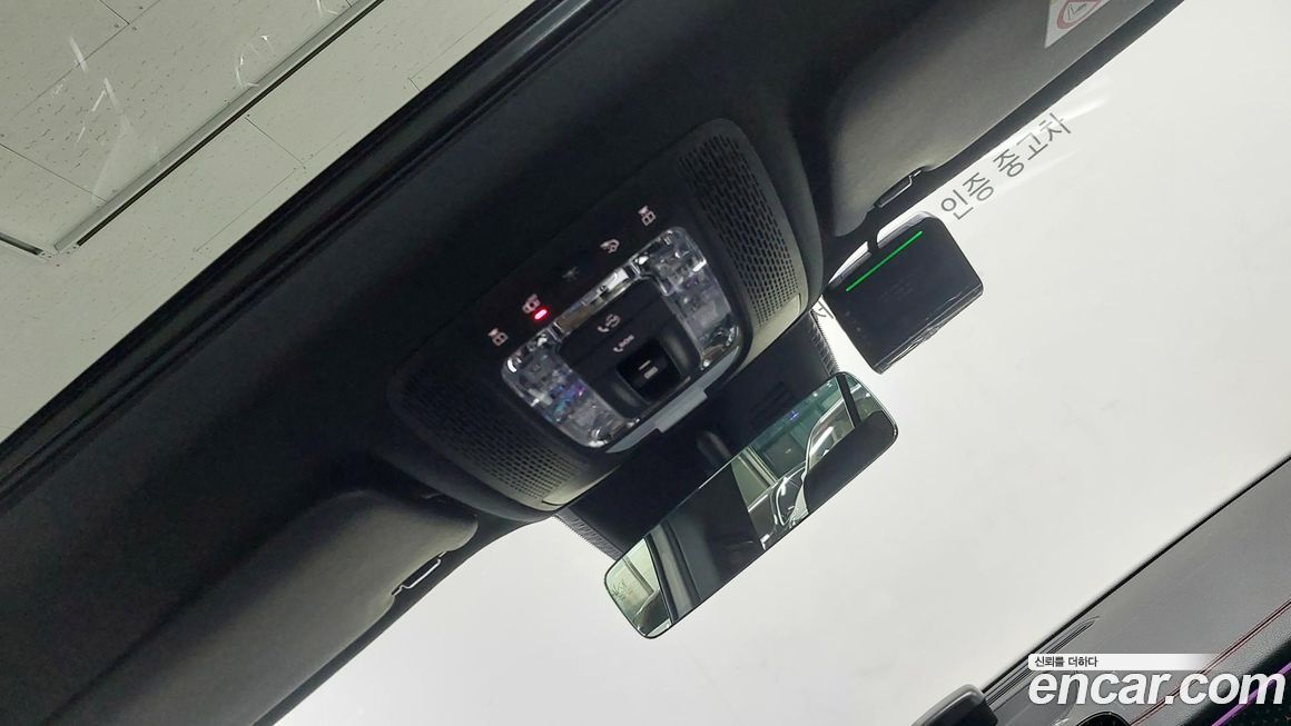 Mercedes-Benz EQB 2026