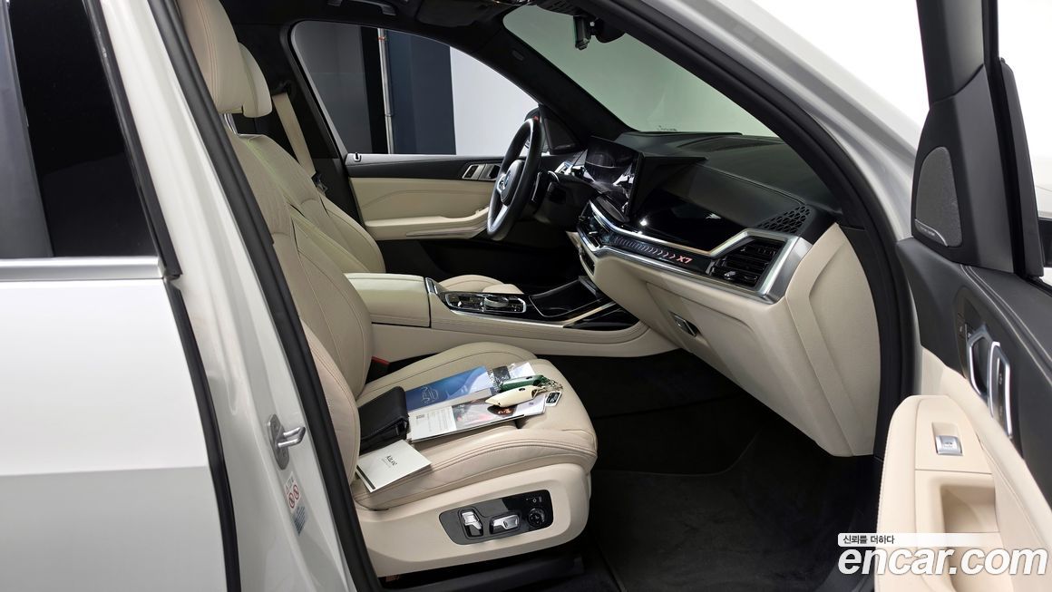 BMW X7 2024