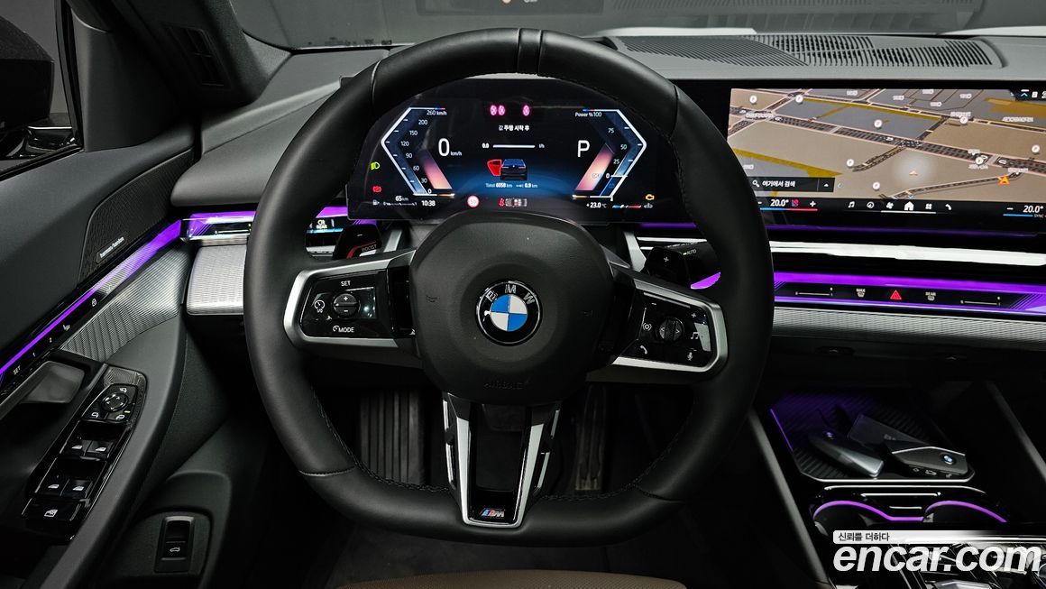 BMW 5-Series 2025