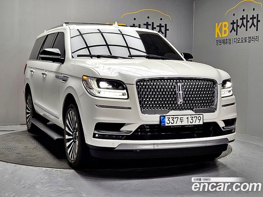 Lincoln Navigator 2021