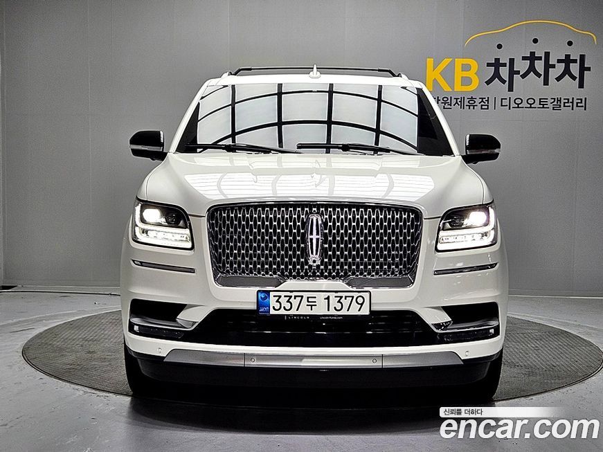 Lincoln Navigator 2021