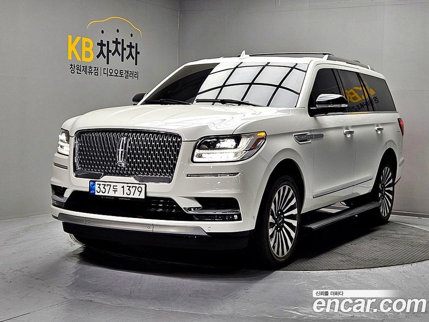 Lincoln Navigator 2021