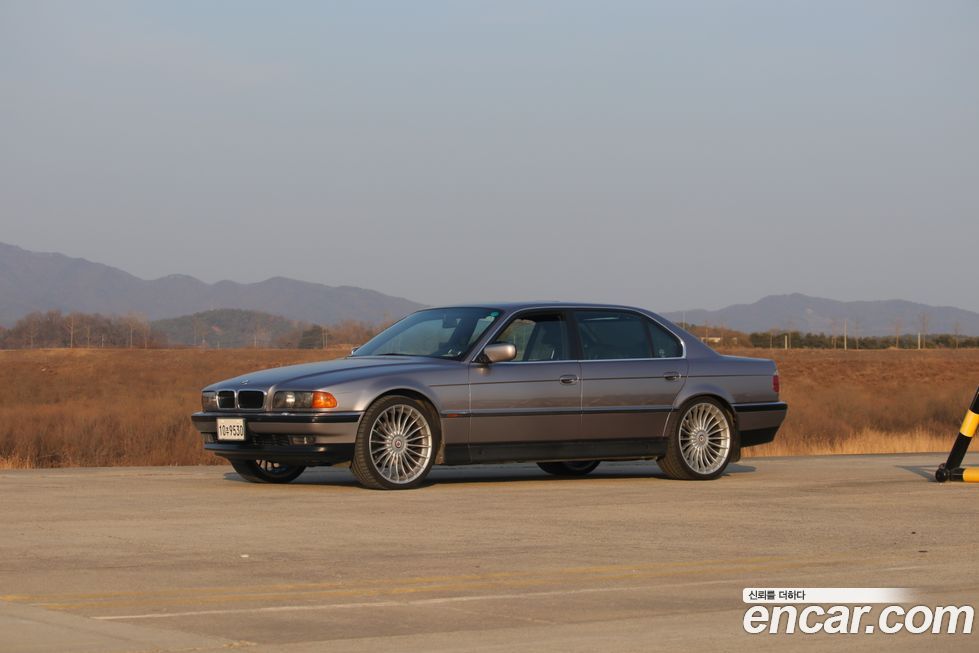 BMW 7-Series 1996