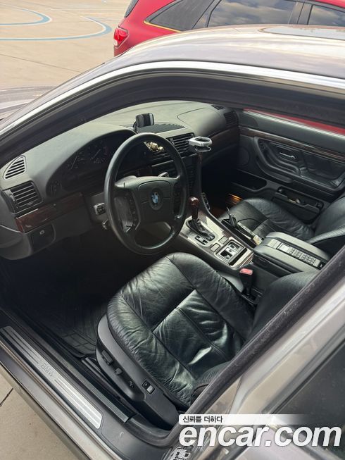 BMW 7-Series 1996