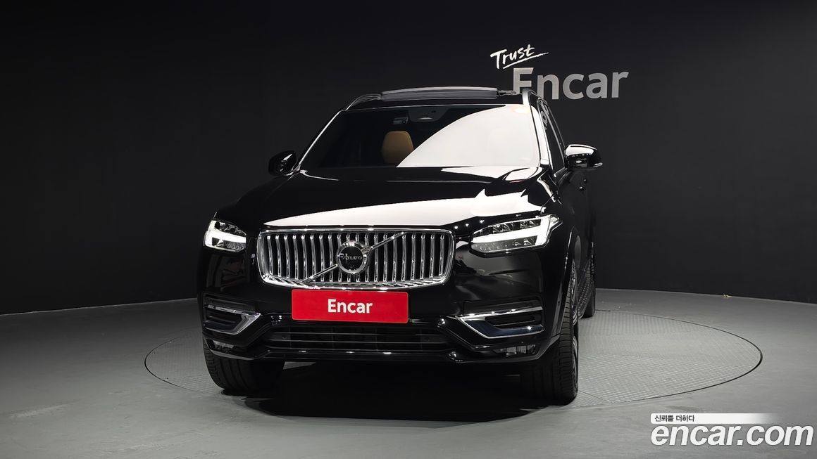 Volvo XC90 2025