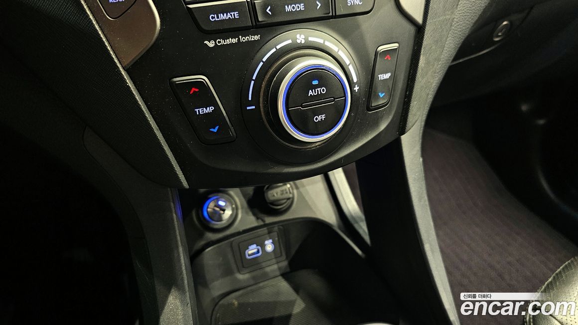 Hyundai Santafe 2017
