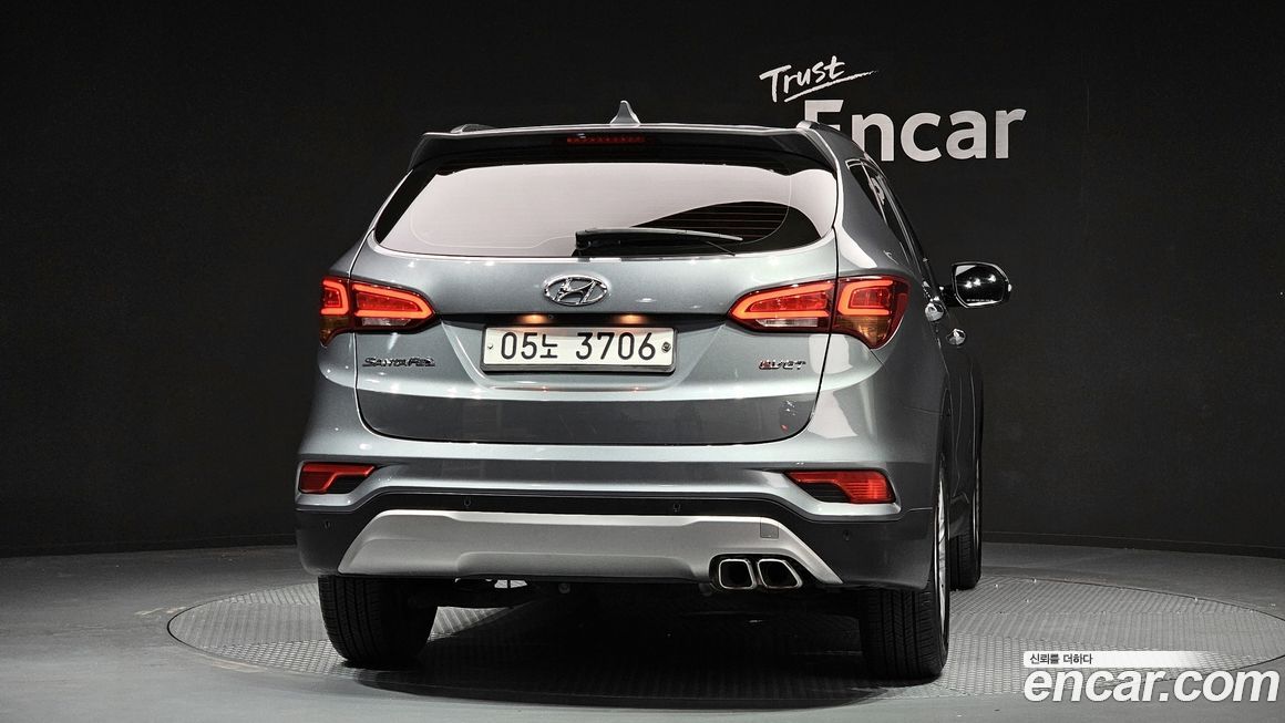 Hyundai Santafe 2017