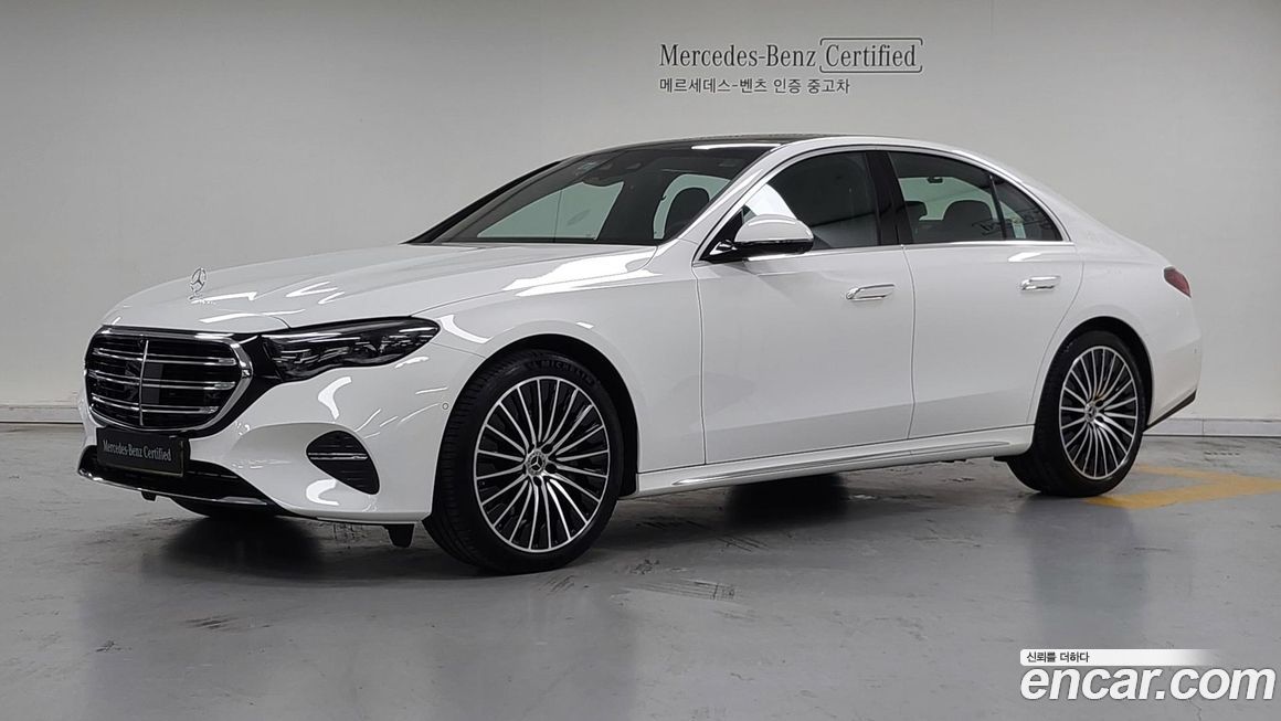 Mercedes-Benz E-Class 2024