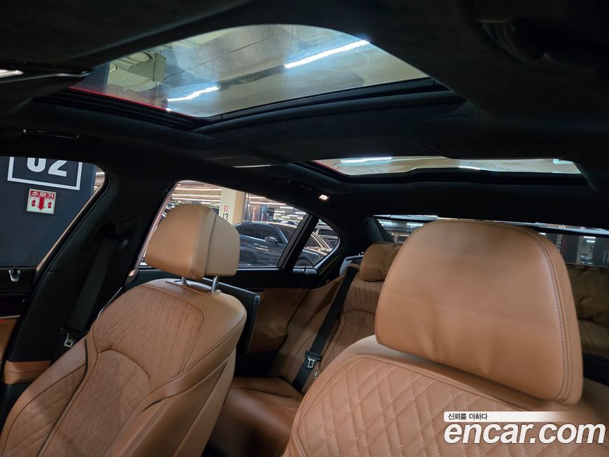 BMW 7-Series 2022