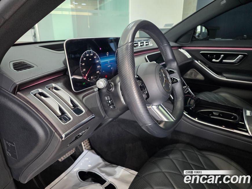 Mercedes-Benz S-Class 2021