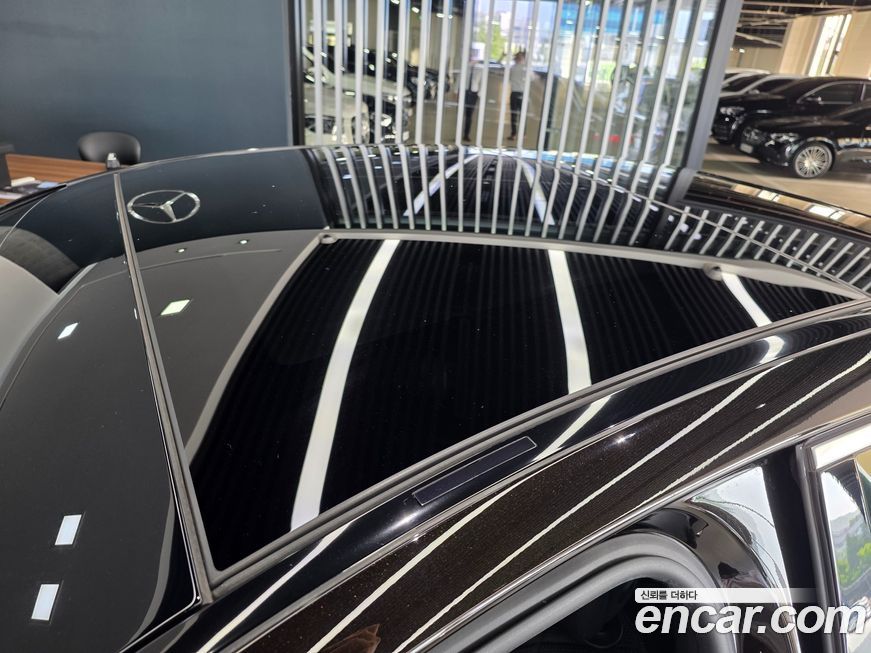 Mercedes-Benz S-Class 2021
