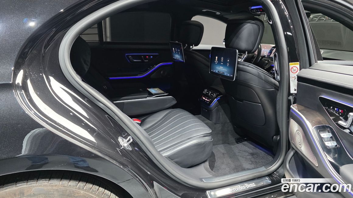 Mercedes-Benz S-Class 2022