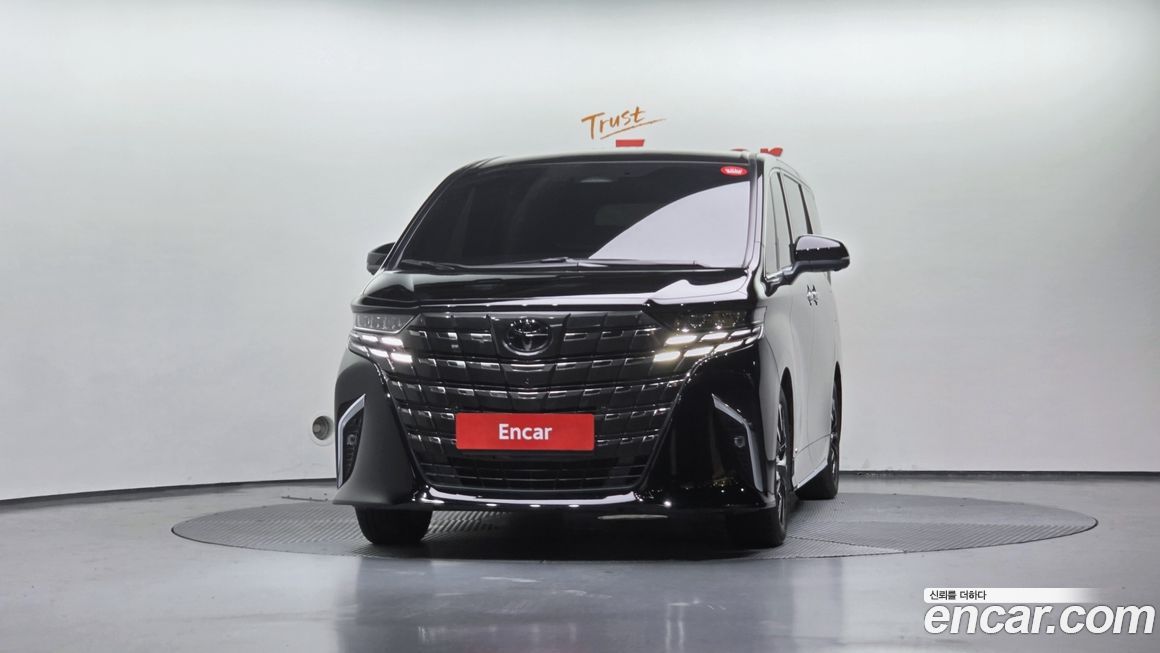 Toyota Alphard 2025