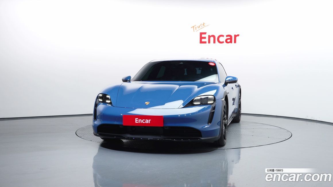 Porsche Taycan 2022