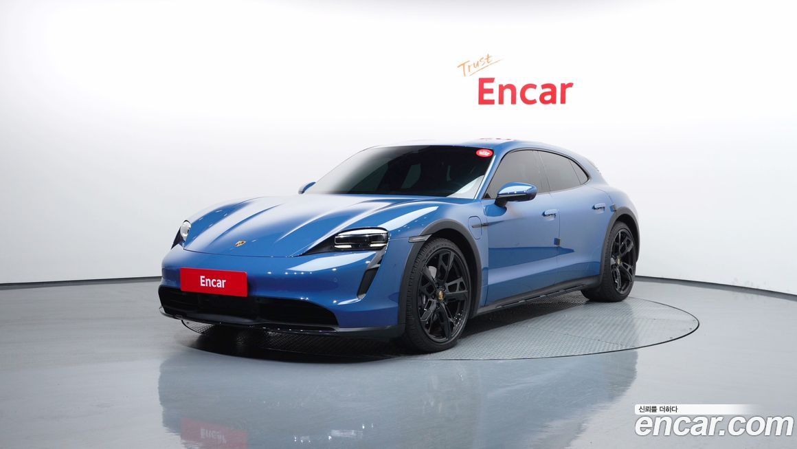 Porsche Taycan 2022