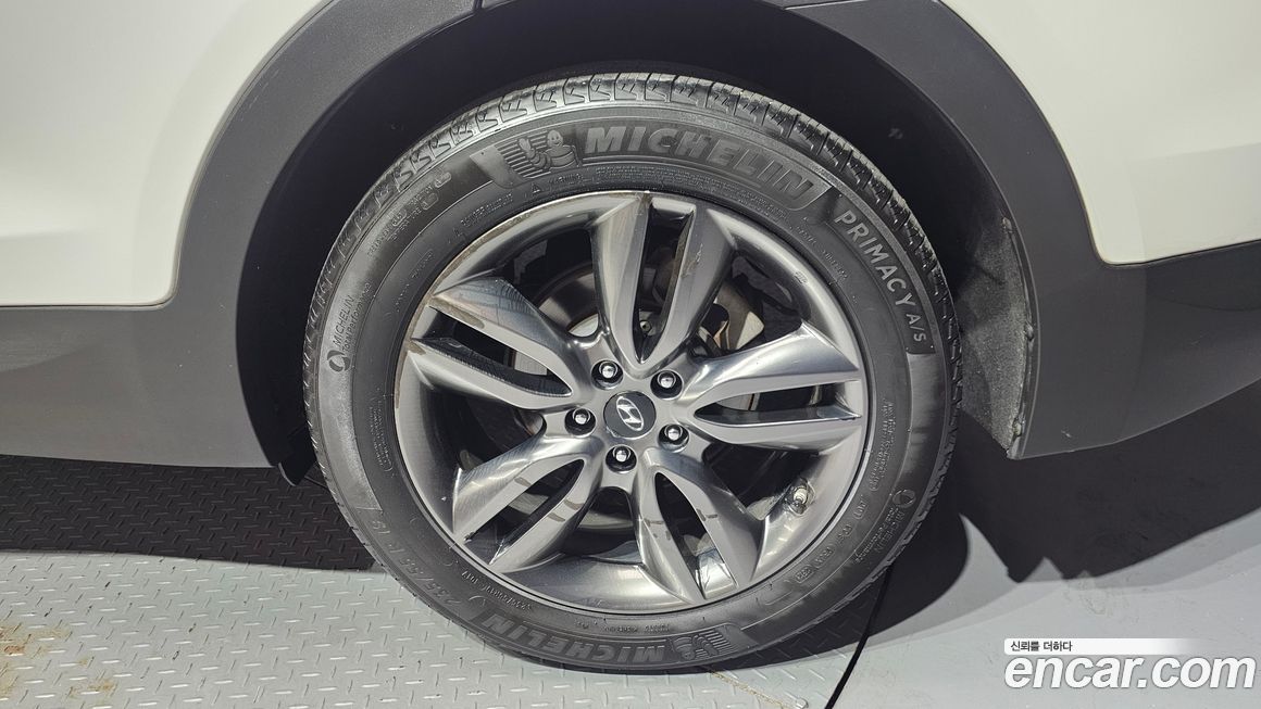 Hyundai Santafe 2015