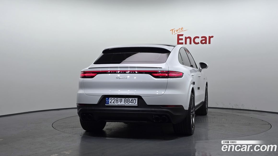 Porsche Cayenne 2023