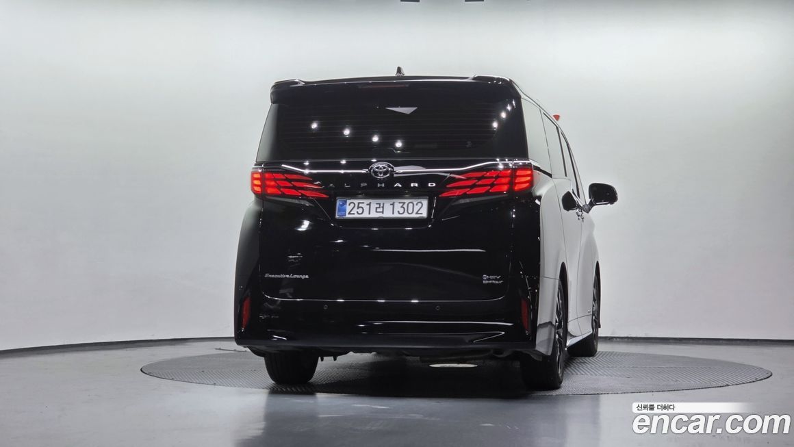 Toyota Alphard 2025