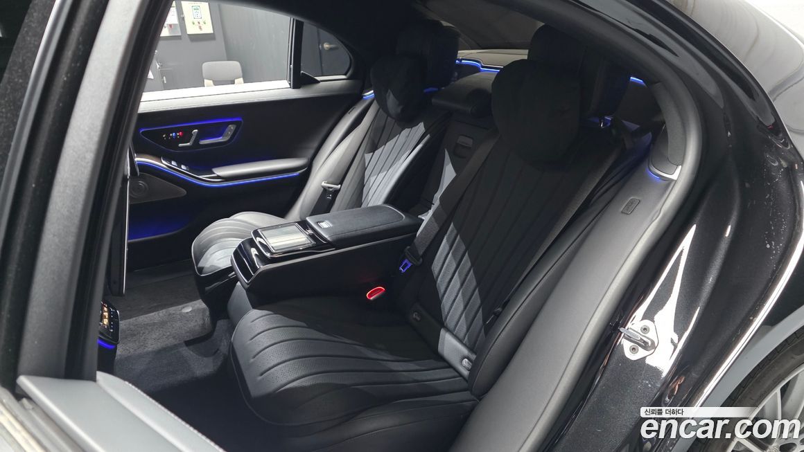 Mercedes-Benz S-Class 2022