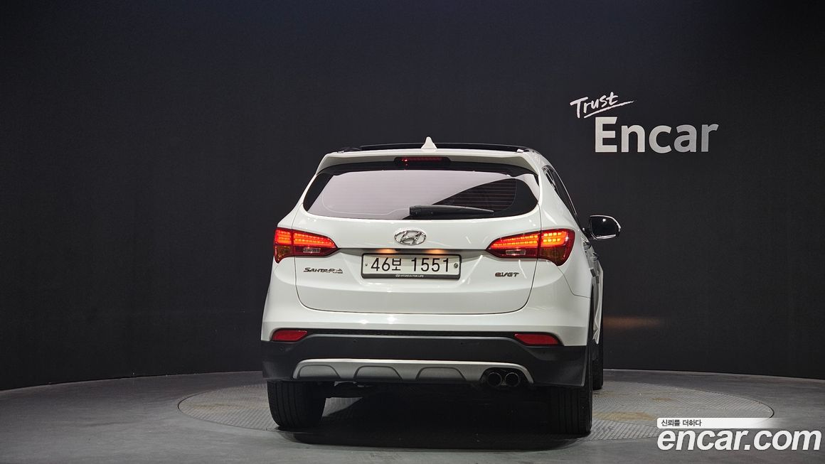 Hyundai Santafe 2015