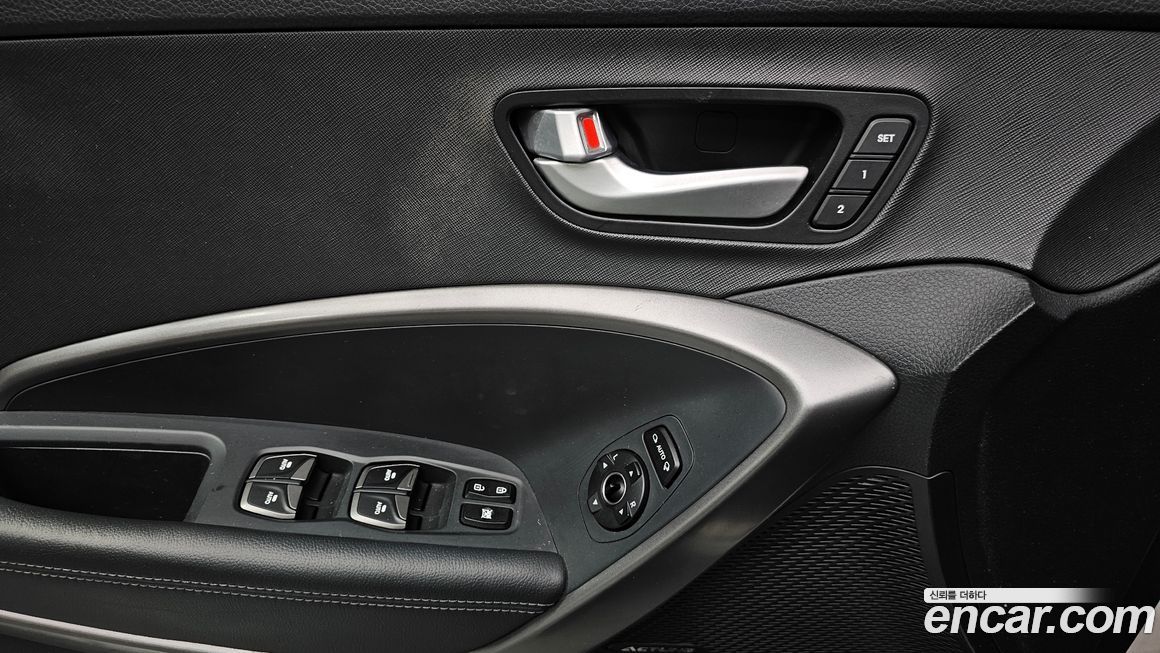 Hyundai Santafe 2015