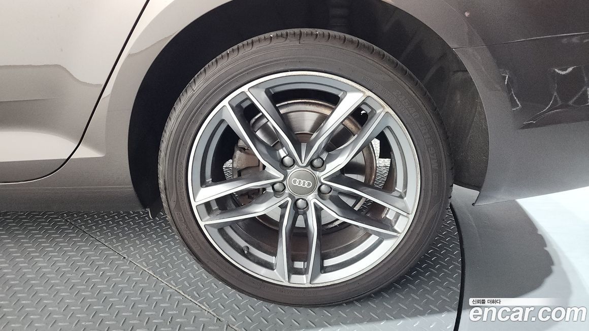 Audi A4 2018