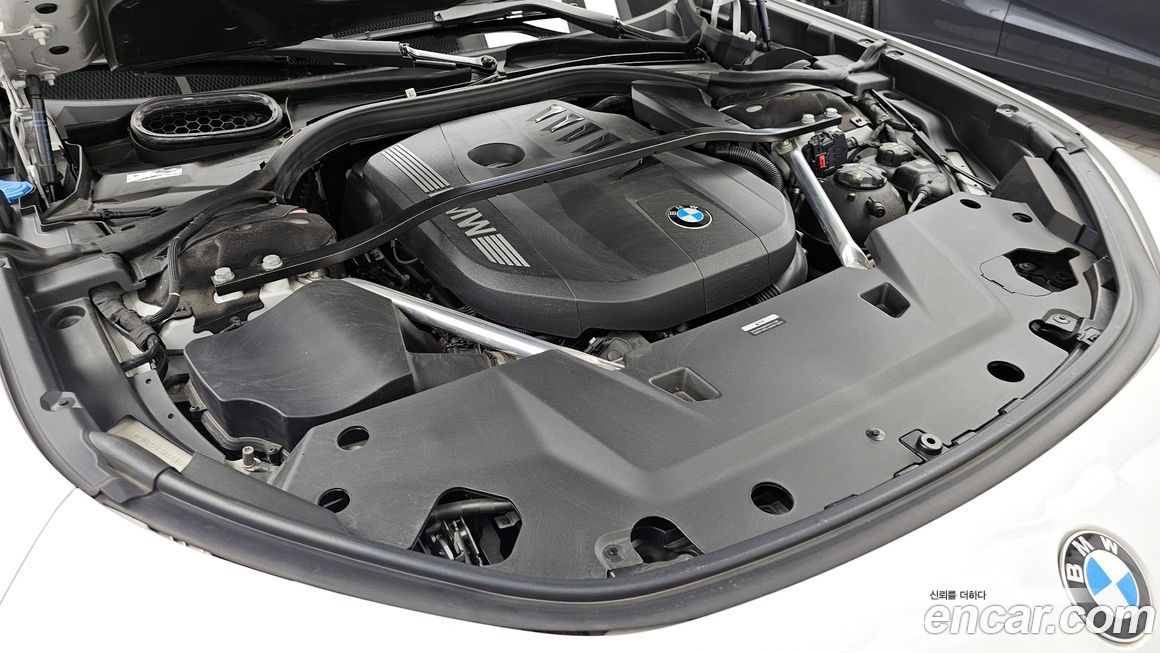 BMW 7-Series 2023