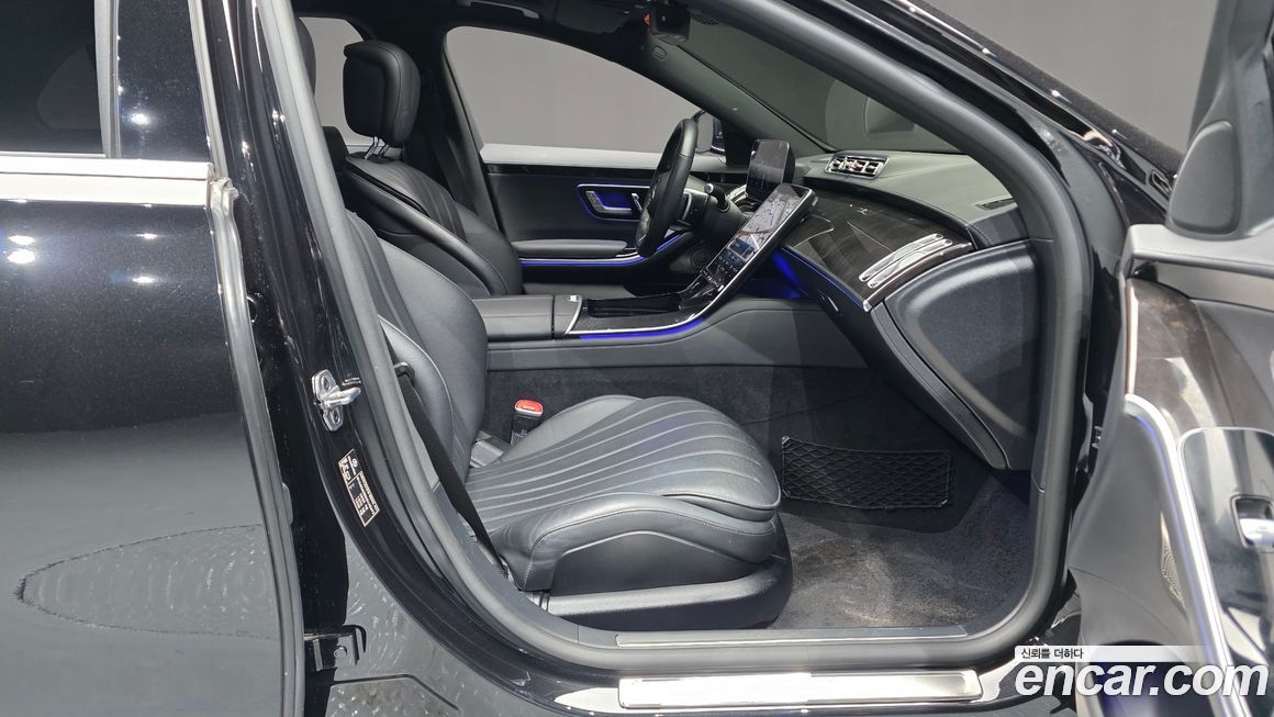 Mercedes-Benz S-Class 2022