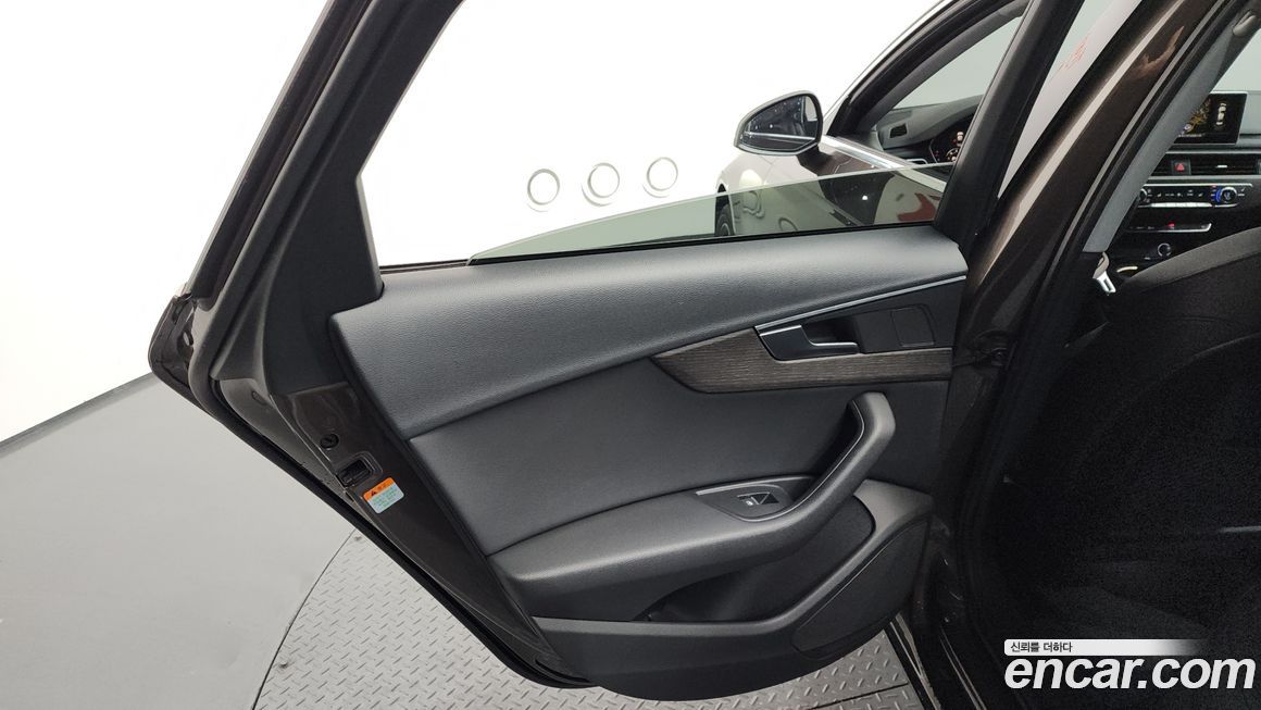 Audi A4 2018